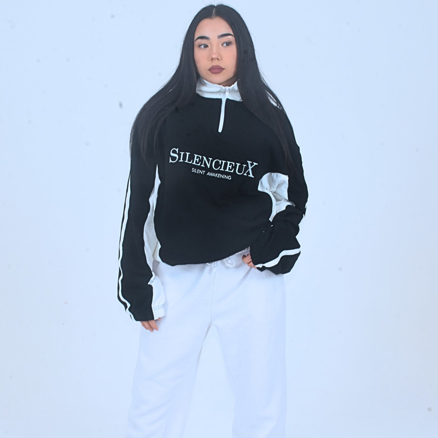 Women 1/4 Zip Fleece - Black & White